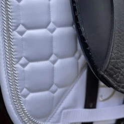 Halter Ego Satin Classic Saddle Pad -Weatherbeeta Store HEgo WHT DRSG HalterEgo Satin.Classic.Quilted.Saddle.Pad .Dressage White LS