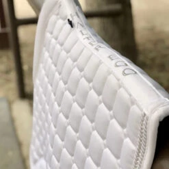 Halter Ego Satin Classic Saddle Pad -Weatherbeeta Store HEgo WHT DRSG HalterEgo Satin.Classic.Quilted.Saddle.Pad .Dressage White LS2