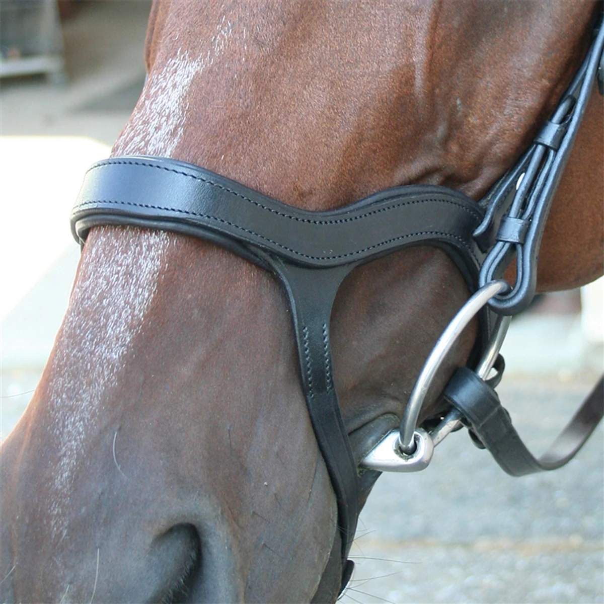 Nunn Finer Innovativo Shaped Bridle 4 Nunn Finer Innovativo Shaped Bridle - Image 4